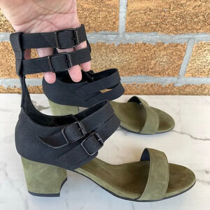 Frēda Salvador Military Green/Black Suede Cage Sandals Size 9